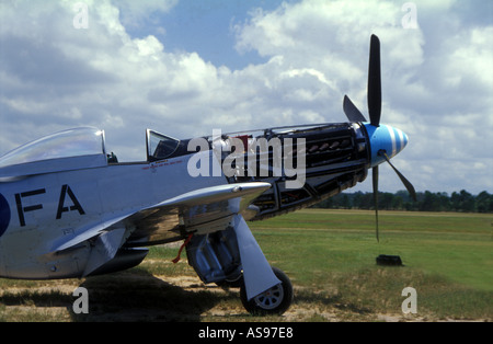 P51 Mustang essendo riparato a Caboolture Airfield Queensland Australia Merlin V12 motore RAAF Royal Australian Air Force marcatura Foto Stock