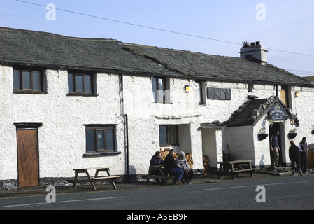 Kirkstone Inn su Kirkstone Pass nel Lake District inglese Foto Stock