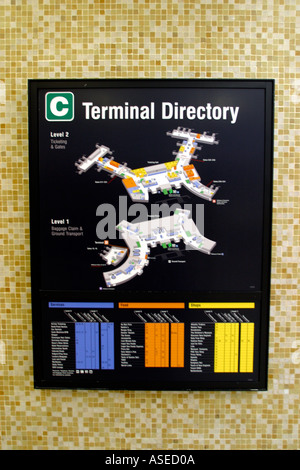 Directory Terminal Aeroporto Logan di Boston Massachusetts Foto Stock