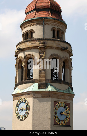 Stoccarda, Evangelische Markuskirche, 1906-1908 erbaut von Heinrich Dolmetsch, Turm von Süden Foto Stock