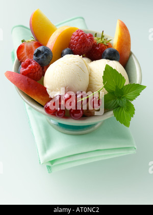 Gelati e frutta Foto Stock