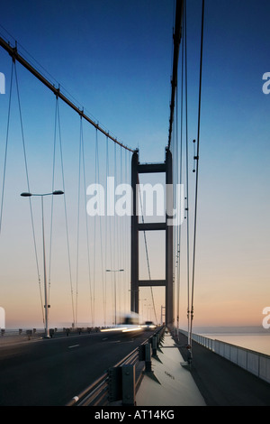 Il Humber Bridge è il quinto più grande singolo-span ponte di sospensione nel mondo Foto Stock