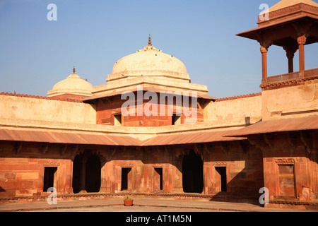 Diwan-e-Khas, Fatehpur Sikri, fu la capitale politica indiana di impero Mughal sotto il reign del Akbar, dal 1571 fino al 1585 Foto Stock
