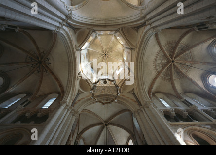 Limburg an der Lahn, Dom Innenraum, Blick in den Vierungsturm Foto Stock