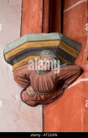 St. Wendel, Basilika San Wendelin (Wendalinusbasilika), Konsolfigur eines Baumeisters Foto Stock