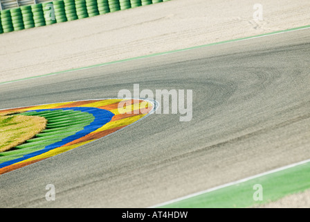 La curva nel motorsport racetrack Foto Stock