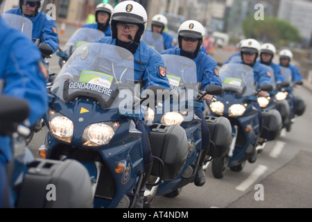 La polizia francese motociclisti , Tour de Bretagne , jersey , Isole del Canale Foto Stock