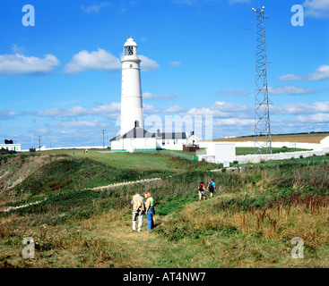 Nash Point LIghthouse, Glamorgan Heritage Costa, Vale of Glamorgan, South Wales, Regno Unito. Foto Stock