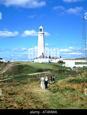 Nash Point LIghthouse, Glamorgan Heritage Costa, Vale of Glamorgan, South Wales, Regno Unito. Foto Stock