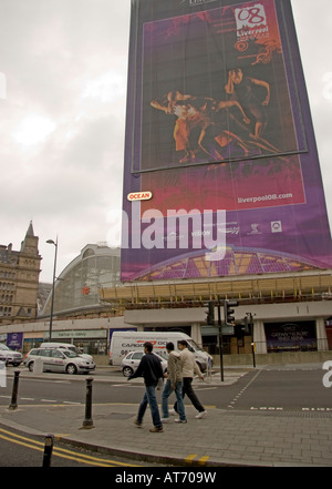 Giorno tempo vista di Lime Street e la stazione ferroviaria principale di Liverpool Foto Stock