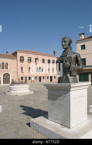 Statua di Baldassare Galuppi sull isola di Burano vicino a Venezia Foto Stock