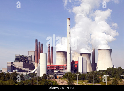 Impianto di alimentazione a Frimmersdorf in Germania per la produzione di energia elettrica Foto Stock