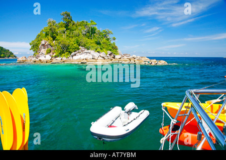 Mare delle Andamane vicino a Ko Butang e Ko Rawi, Thailandia Foto Stock