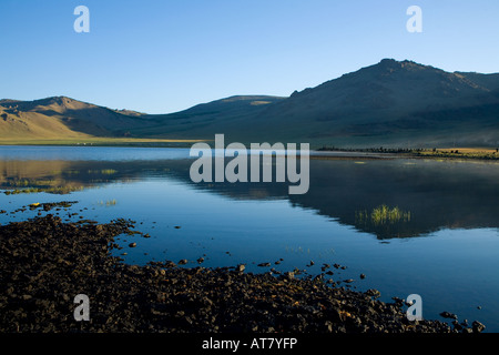 Terkhiin Tsagaan Nuur grande lago bianco in Mongolia Foto Stock