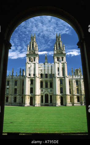 Gateway Tutti Souls College Oxford Foto Stock