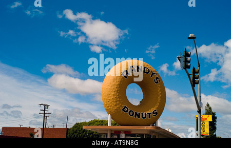 Famoso Randy's Donuts a Los Angeles California Foto Stock