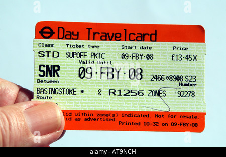 Giorno ferroviaria Travelcard per ferrovia ridotti costi di viaggio Foto Stock
