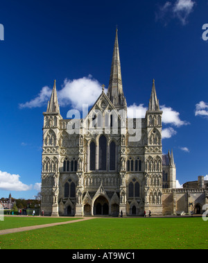 La Cattedrale di Salisbury, Salisbury, Wiltshire, Inghilterra, Regno Unito Foto Stock