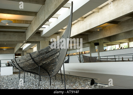 Roskilde Danimarca conservati e barca ricostruito nel Museo della Nave Vichinga Foto Stock