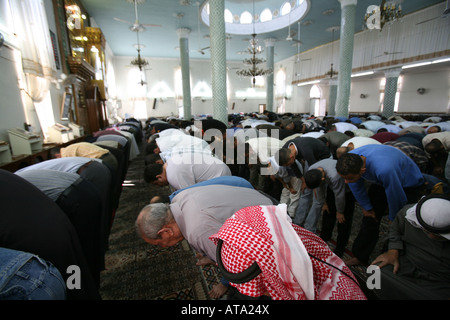 L Islam è la religione della Giordania ci sono molte moschee della città capitale di Amman Foto Stock