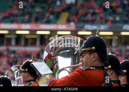 Millennium Stadium riflessione nella tuba per il Galles contro l'Italia nel 2008 grand slam win numero 2653 Foto Stock