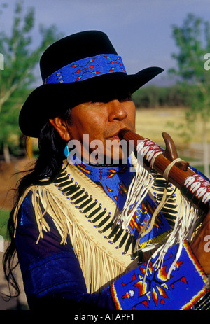 Allenroy Paquin, Native American Indian, nativi americani, artista, musicista flauto, flauto player, flautista flautista, Nuovo Messico, Stati Uniti Foto Stock