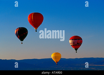 In mongolfiera, mongolfiere, International Balloon Fiesta, mongolfiera, Albuquerque, Bernalillo County, Nuovo Messico, Stati Uniti Foto Stock