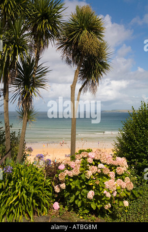 Vista sulla spiaggia di porthminster a St ives bay estate Foto Stock