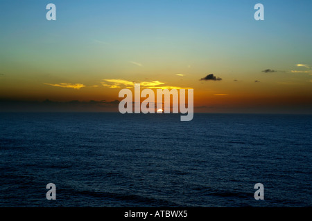 Una vista al tramonto da fonte da Areia Porto Santo Settembre 2006 Foto Stock