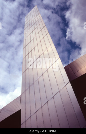 Imperial War museum Salford Quays Città di Manchester midlands UK GB Europa Foto Stock