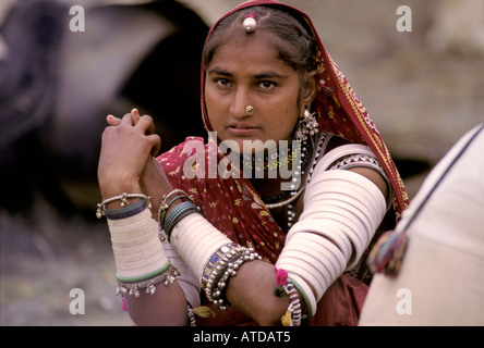 Il nomade Marwa donna ritratto, Rajasthan, India Foto Stock