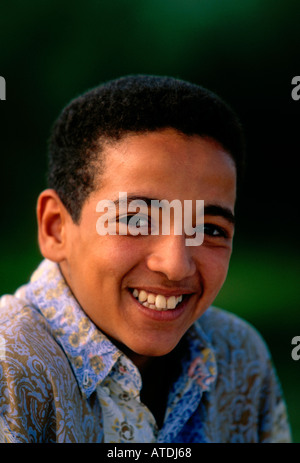 1, uno, ragazzo marocchino, marocchini, boy, maschio allievo, studente, headshot, colpo alla testa, Marrakech, Provincia di Marrakech, Marocco, Africa Settentrionale, Africa Foto Stock