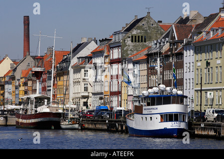 Il Nyhavn (nuovo) Porto in Copenhagen, Danimarca Foto Stock