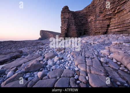 Scogliere a Nash punto parte del Glamorgan Heritage Coast Vale of Glamorgan South Wales UK Foto Stock