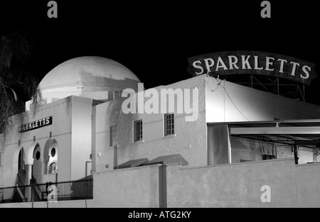 Acqua di Sparkletts factory di notte Eagle Rock CA Foto Stock