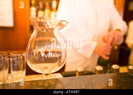 Harry's Bar di Venezia Italia dove il Bellini aperitivo è stato inventato Foto Stock