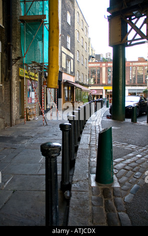 Scena di strada vicino al mercato di Borough, Southwark, Londra uk Foto Stock