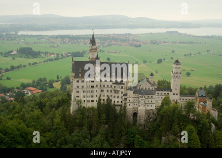 Il castello di Neuschwanstein e la zona circostante Foto Stock