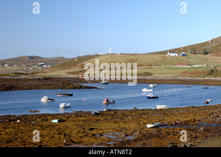 Il vecchio porto Dornie e ormeggi Wester Ross. XPL 3836-367 Foto Stock