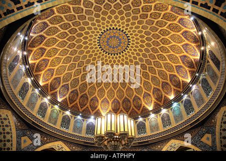 Cupola iraniano nell'Ibn Batutta Shopping Mall Dubai 2 Foto Stock