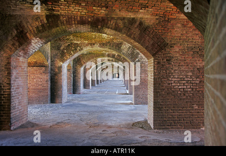 Una vista del mattone condotte presso Old Fort Jefferson nel Parco Nazionale di Dry Tortugas Foto Stock