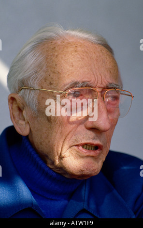 Marine Francese explorer Jacques Cousteau. Foto Stock