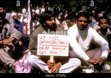 Anti Salmon Rushdie dimostrazione in Hyde Park. Foto Stock