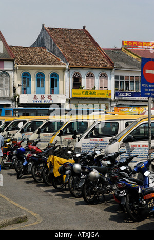 Le opzioni di trasporto a Kuching Foto Stock