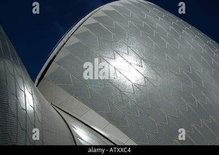 Close-up di piastrelle su Sydney Opera House Foto Stock