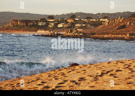 Case sulla spiaggia nel Carmelo-per-il-Mare, Monterey County, California, Stati Uniti d'America Foto Stock