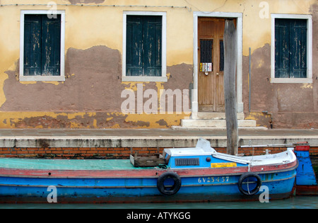 Le vie navigabili e i canali della isola di Murano la isola è uno dei 110piccole isole che circondano la zona di Venezia Foto Stock