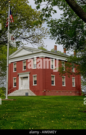 Historic Mt. Pulaski, Illinois courthouse dove Abraham Lincoln praticata legge e incontrato Stephen Douglas. Foto Stock