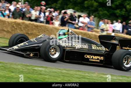 1985 Lotus Renault 97T nel 2005 al Goodwood Festival of Speed, Sussex, Regno Unito Foto Stock
