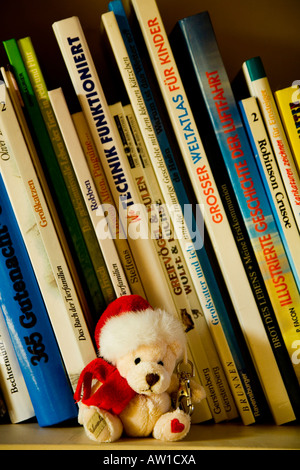 Libri Children's con orso Foto Stock